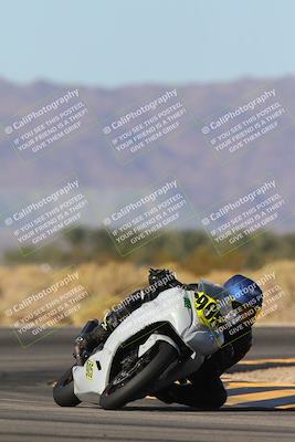 media/Dec-06-2024-CVMA Friday Practice (Fri) [[e1d1c5d4fc]]/4-Group 4 and Trackday/Session 4 (Turn 16)/